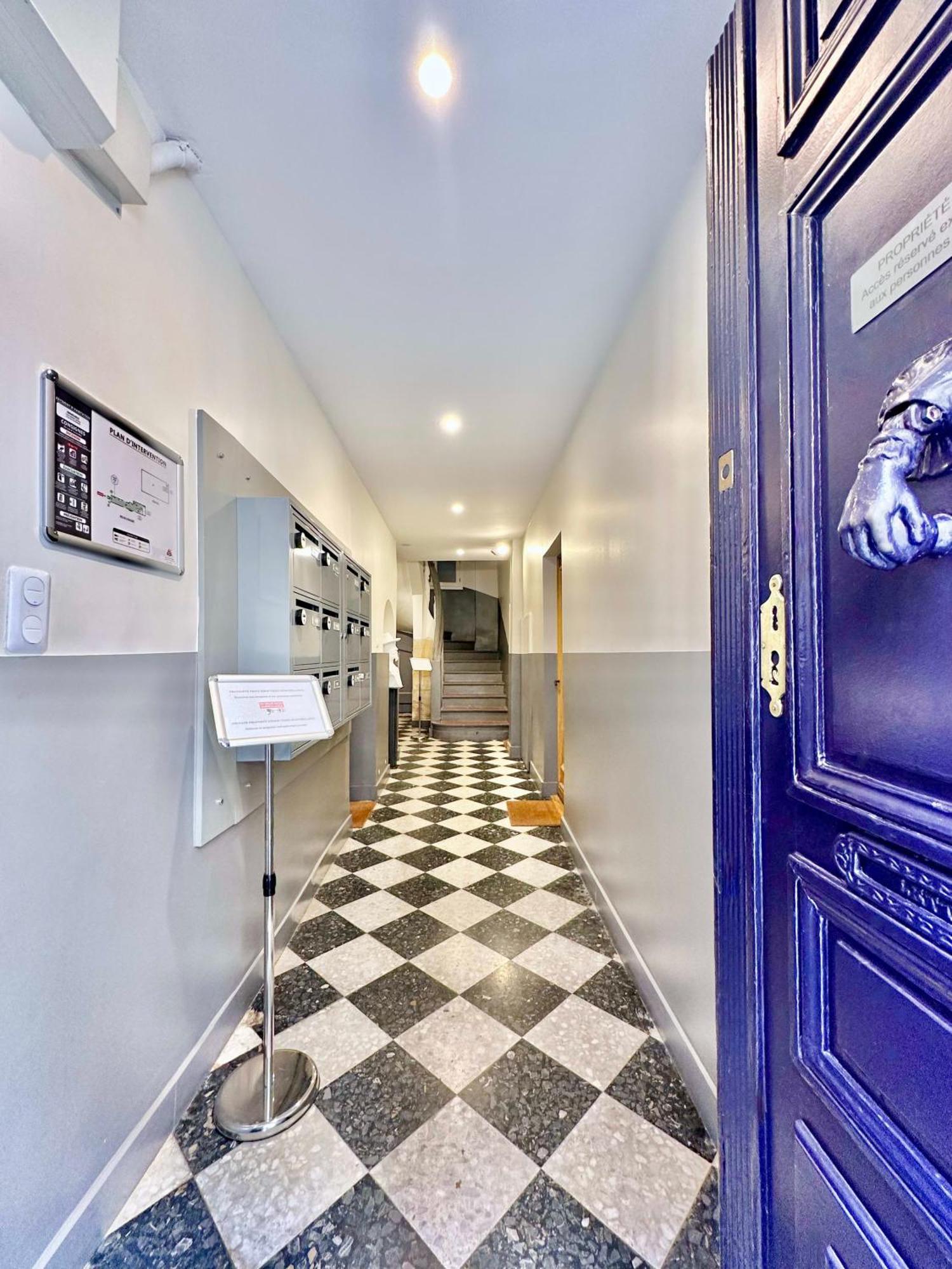 Ersextius Abb Aix-En-Provence Apartment Exterior photo